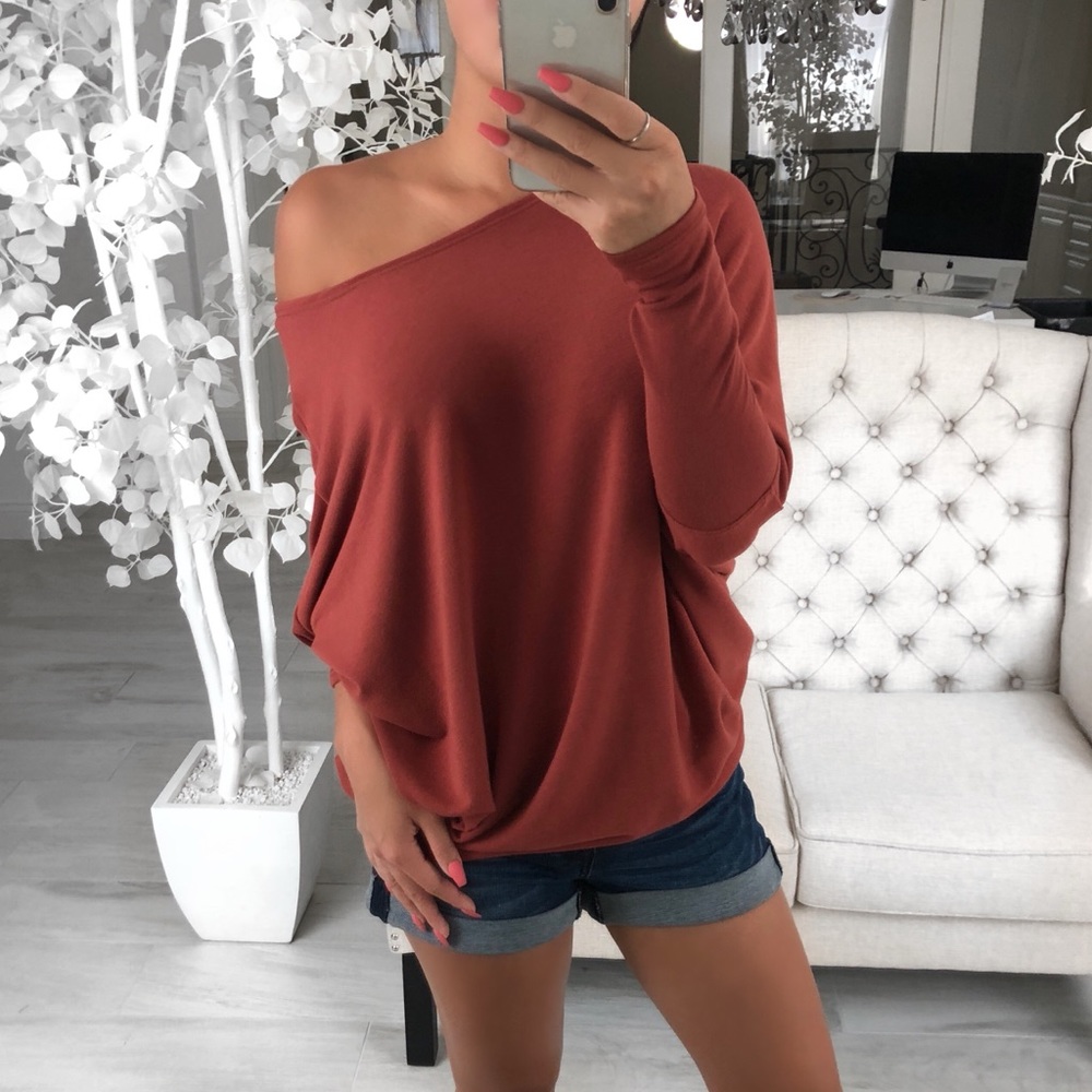 Ekattire Off-Shoulder Rust Top